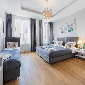 Six Suites, Old Town *** Гданьск
